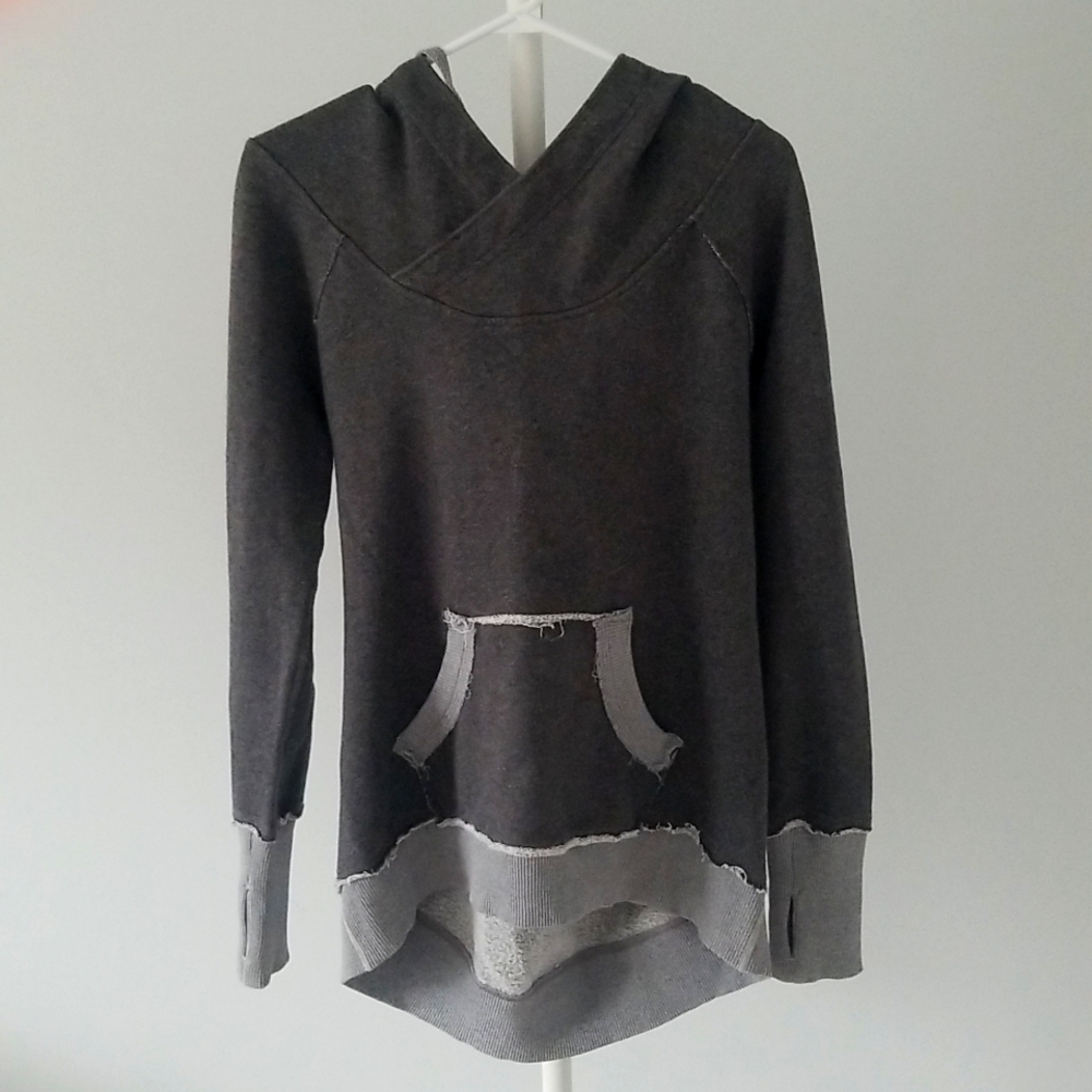 Grey lululemon Hoodie Size M